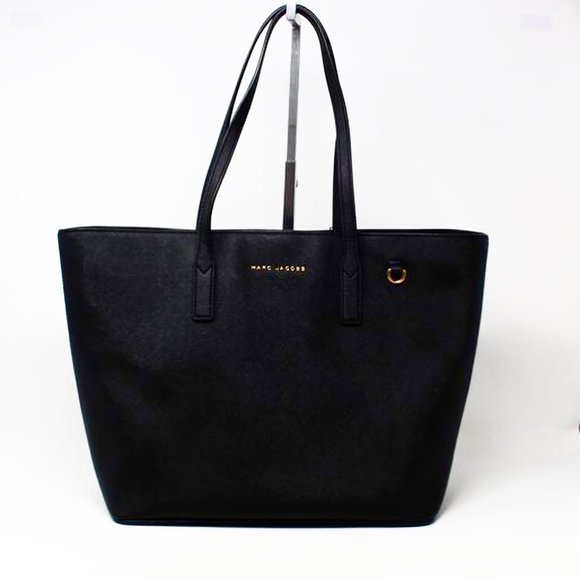 MARC JACOBS #30219 Black Saffiano Leather Tote